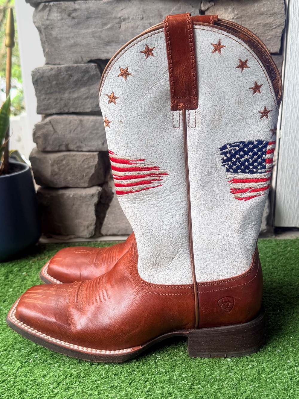 Ariat Patriot Crackled American Flag Women’s Square Toe Western Boots